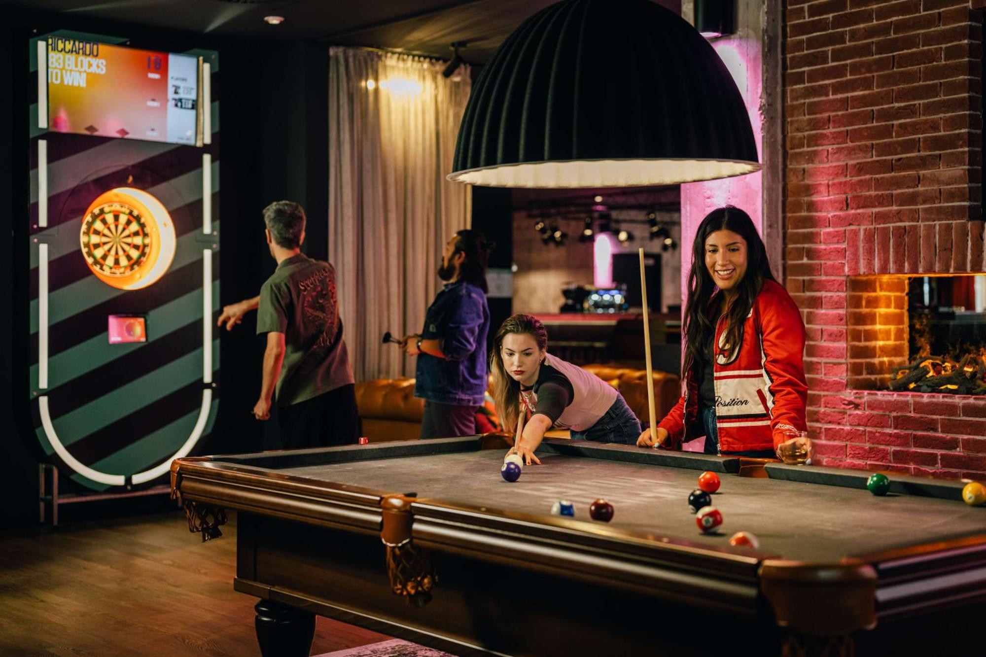 Pentahotel BRE 외부 사진